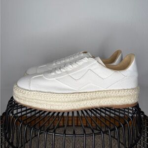 Stuart Weitzman Daryl Espadrille Sneakers White Canvas Jute Lace Up Size 9.5